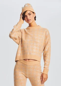 Fashion Delilah Beanie Outerwear