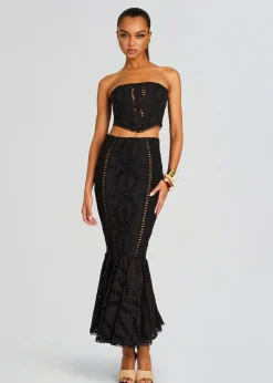 Store Fray Long Skirt Day to Night