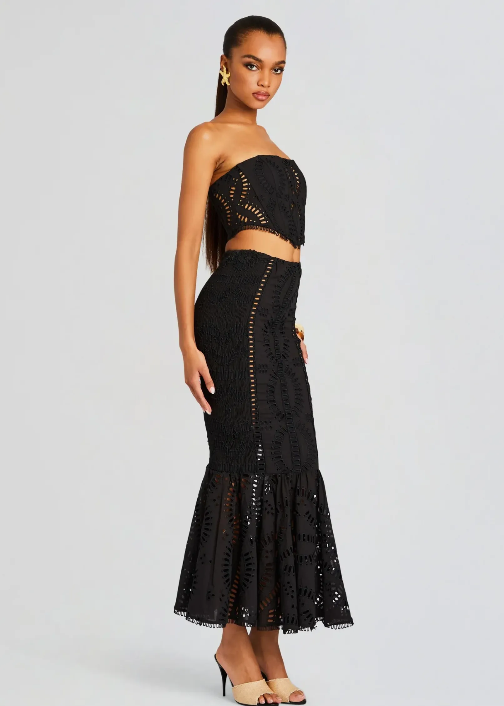 Store Fray Long Skirt Day to Night
