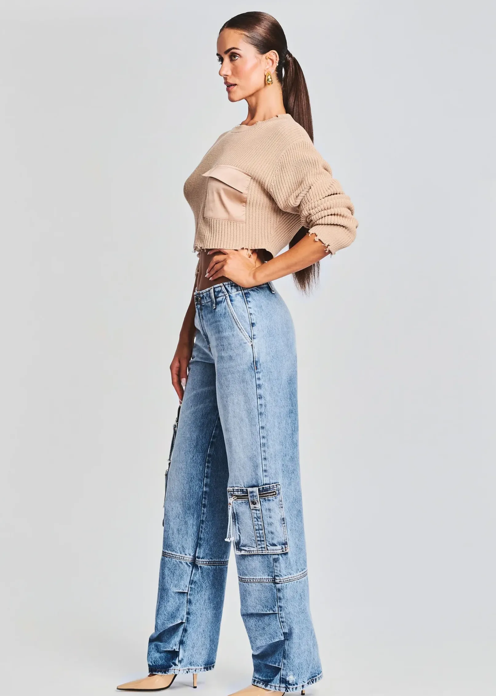 Hot Mid Cropped Devin Sweater Tops