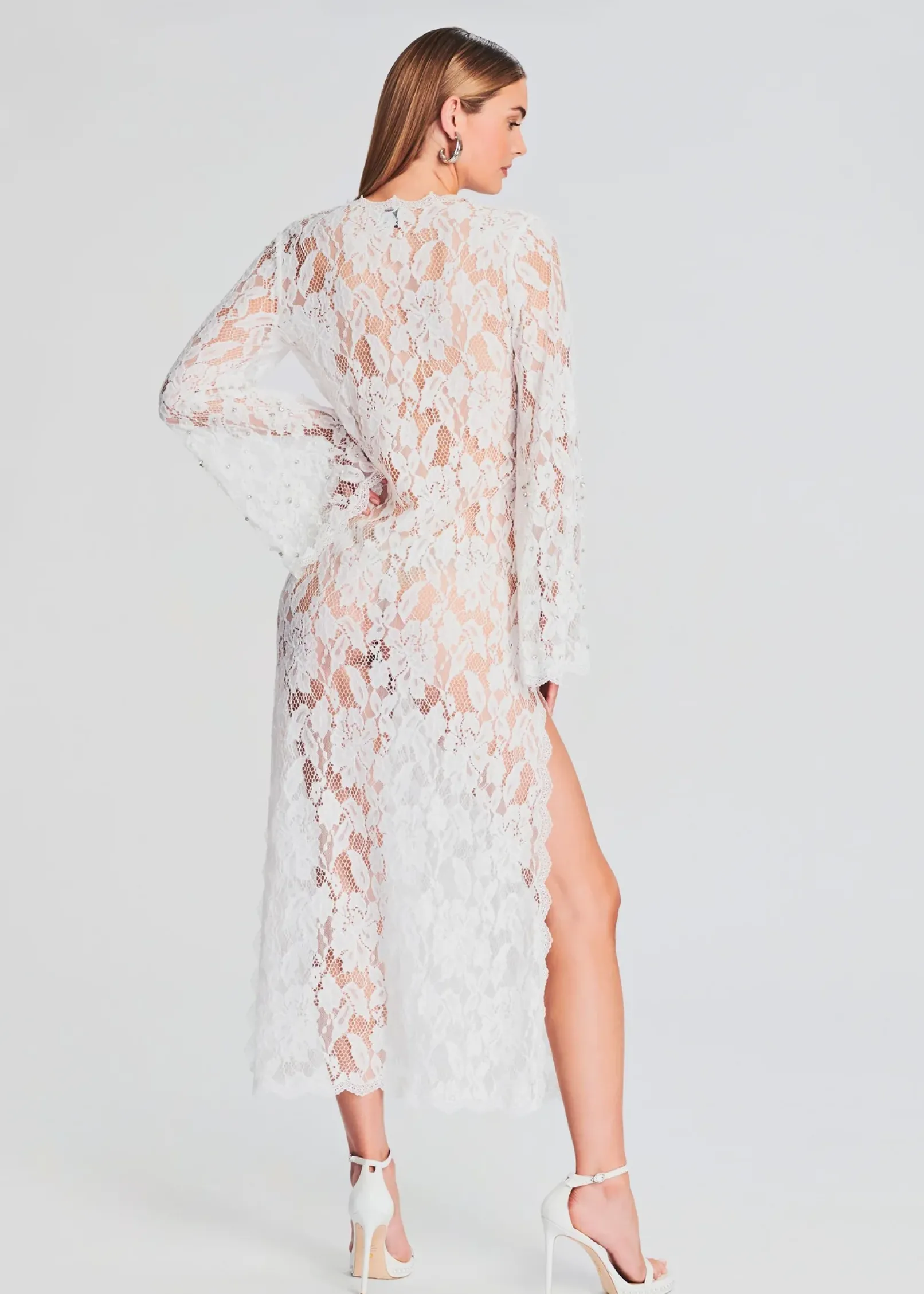 Best Reet Lace Kaftan Honeymoon Looks