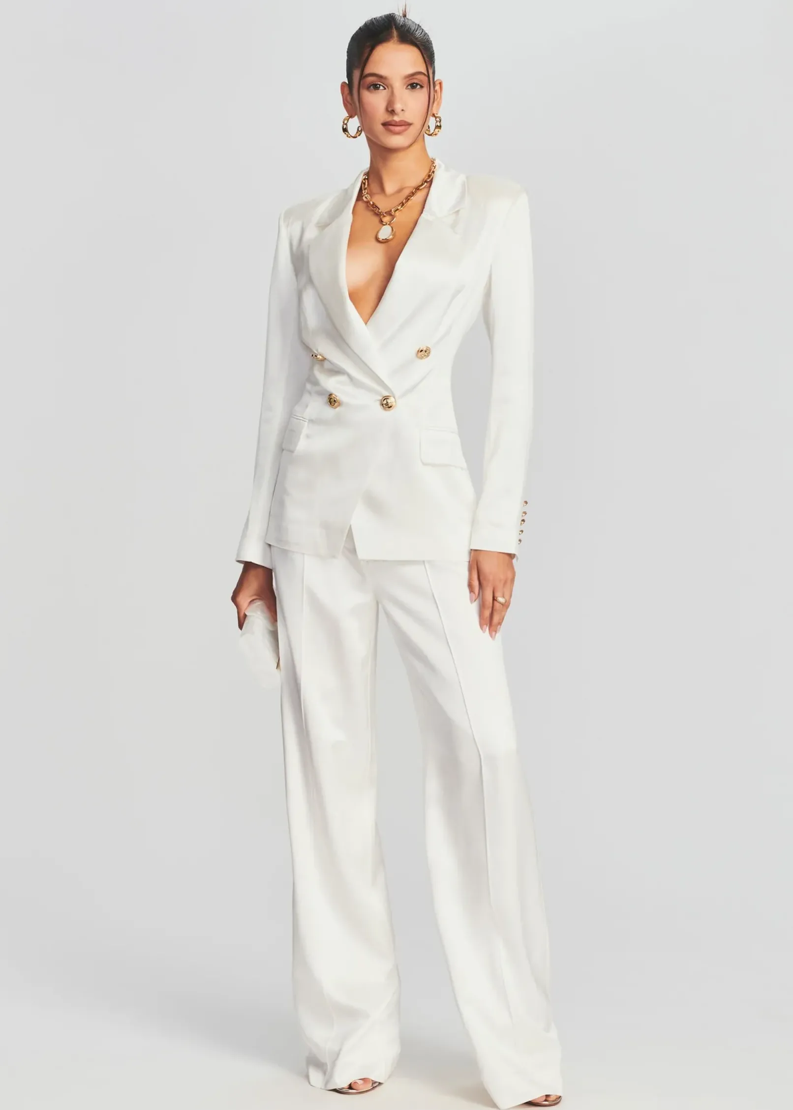 Hot Saige Blazer Honeymoon Looks