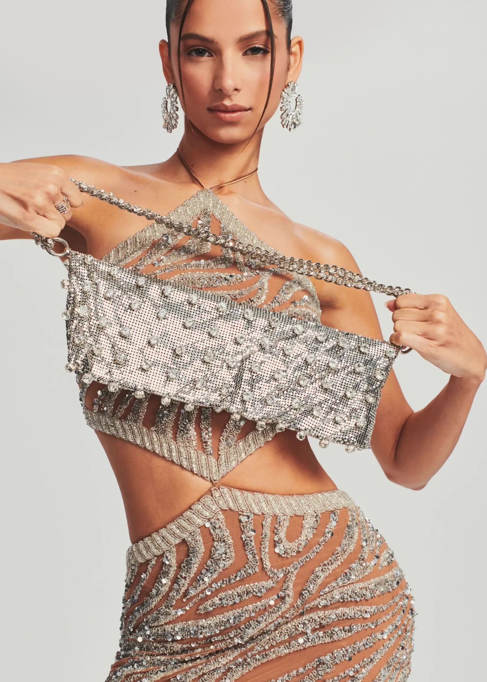 Hot Simone Metal Bag Honeymoon Looks