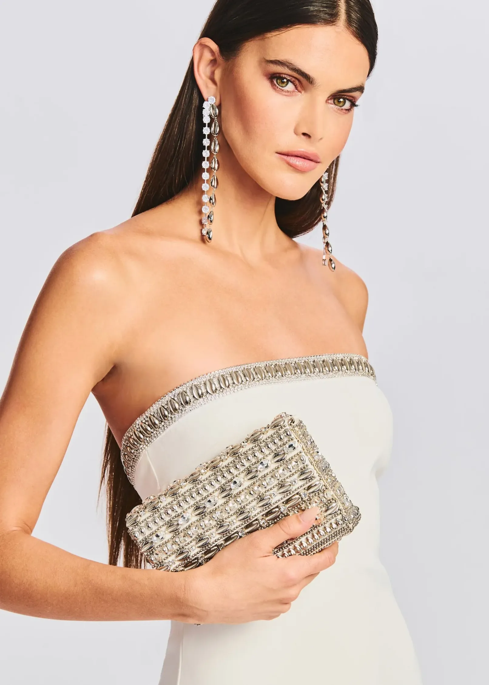 Discount Tyde Crystal Shell Drop Earrings Honeymoon Looks