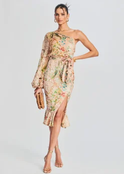 Online Veena Long Dress Honeymoon Looks