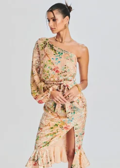 Online Veena Long Dress Honeymoon Looks